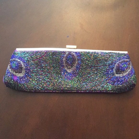 Steve Madden Handbags - Steve Madden Beaded Clutch